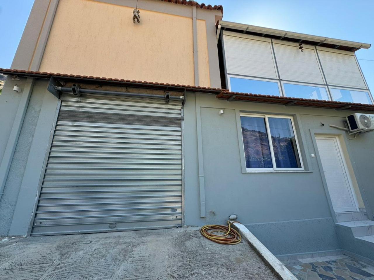 Miri Apartments Sarandë Exterior foto